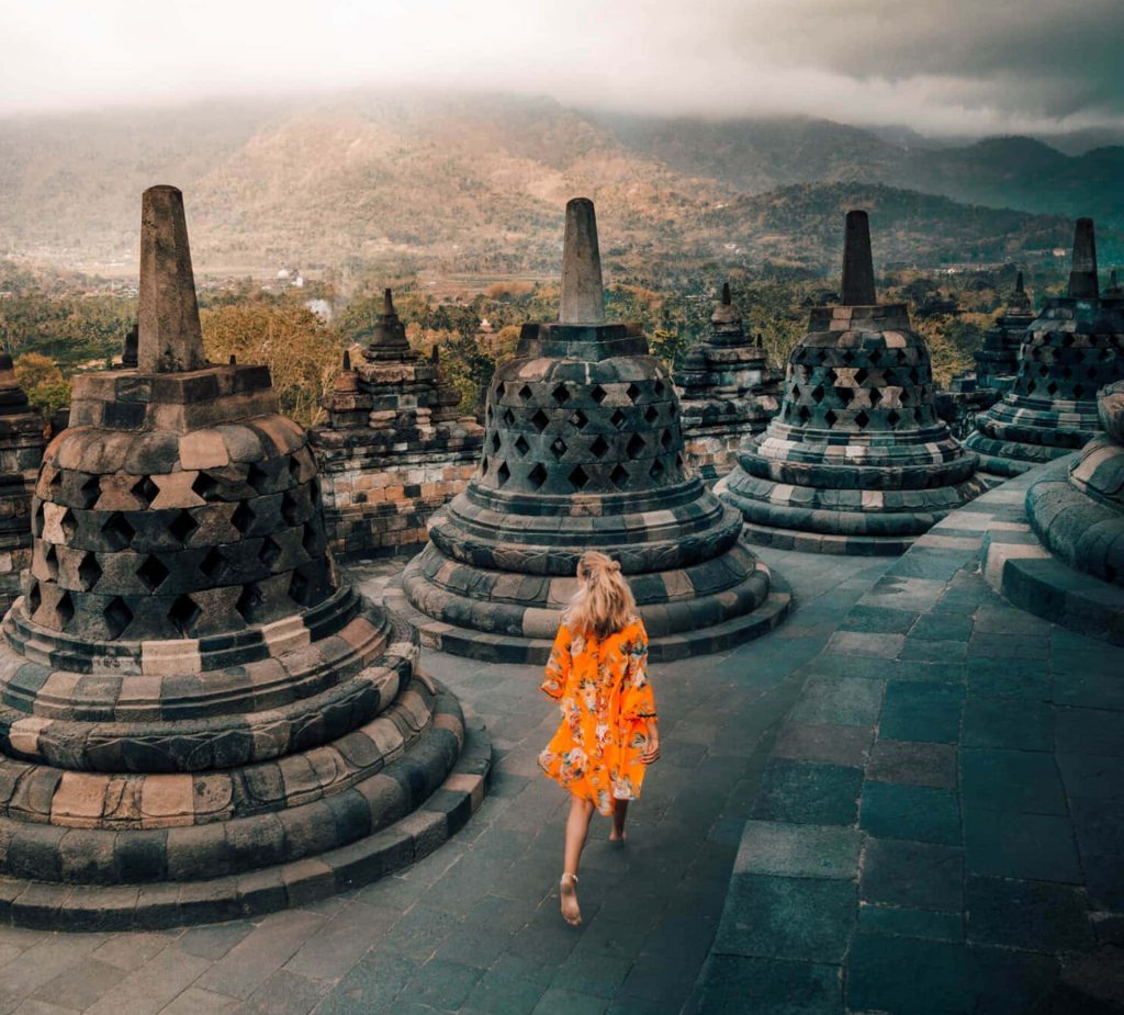 indonesia route java bali flores yogyakarta borobudur
